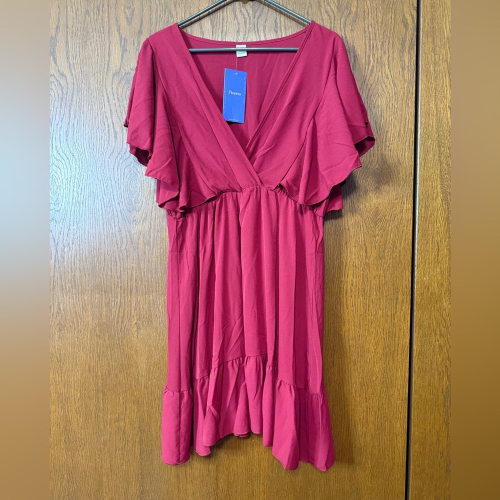Floerns Elegant Red Flutter Sleeve Dress NWT